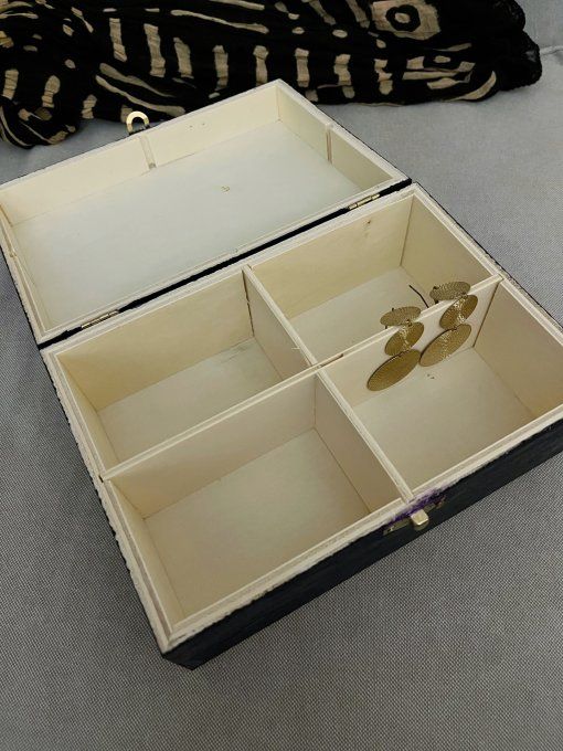 Boite à bijoux La cascade d'or