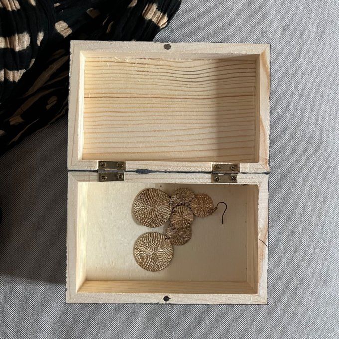 Boite à bijoux Arbre brodé